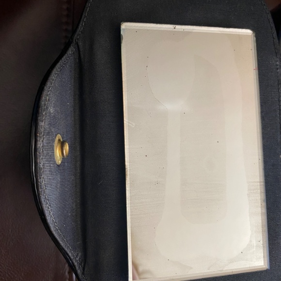 Vintage 1960s Black Patent Leatherette Train Case Tote Make Up Toiletry Bag - Picture 9 of 9